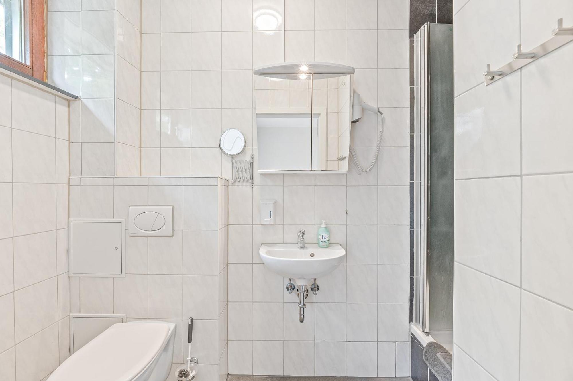 Businesshotel Lemon Suites Self Check-In Messe Airport Mit Kueche - Monteure Willkommen Neuhausen auf den Fildern Pokoj fotografie