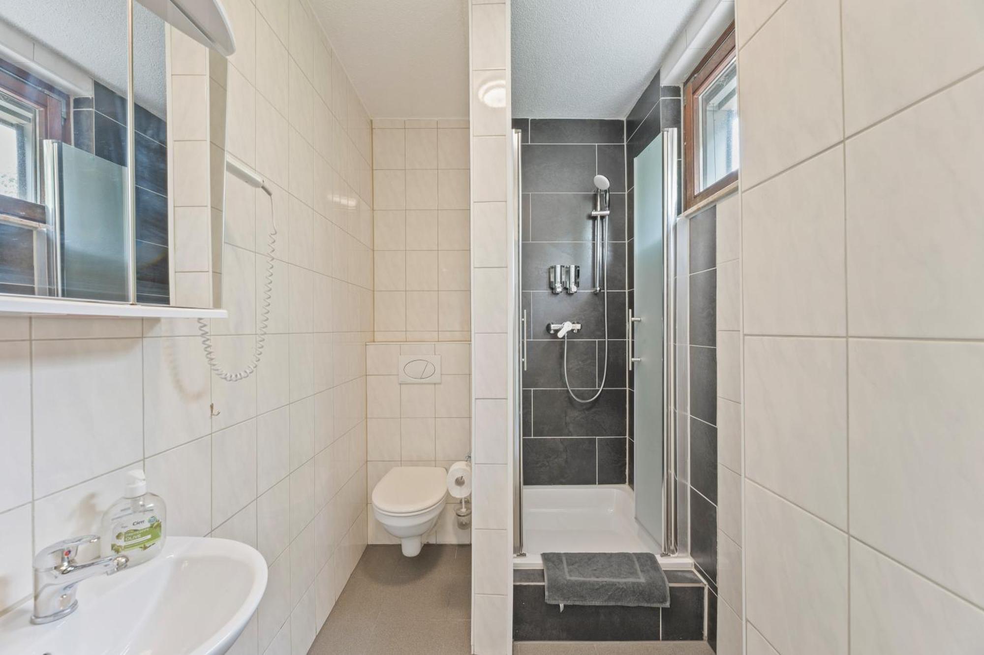 Businesshotel Lemon Suites Self Check-In Messe Airport Mit Kueche - Monteure Willkommen Neuhausen auf den Fildern Pokoj fotografie