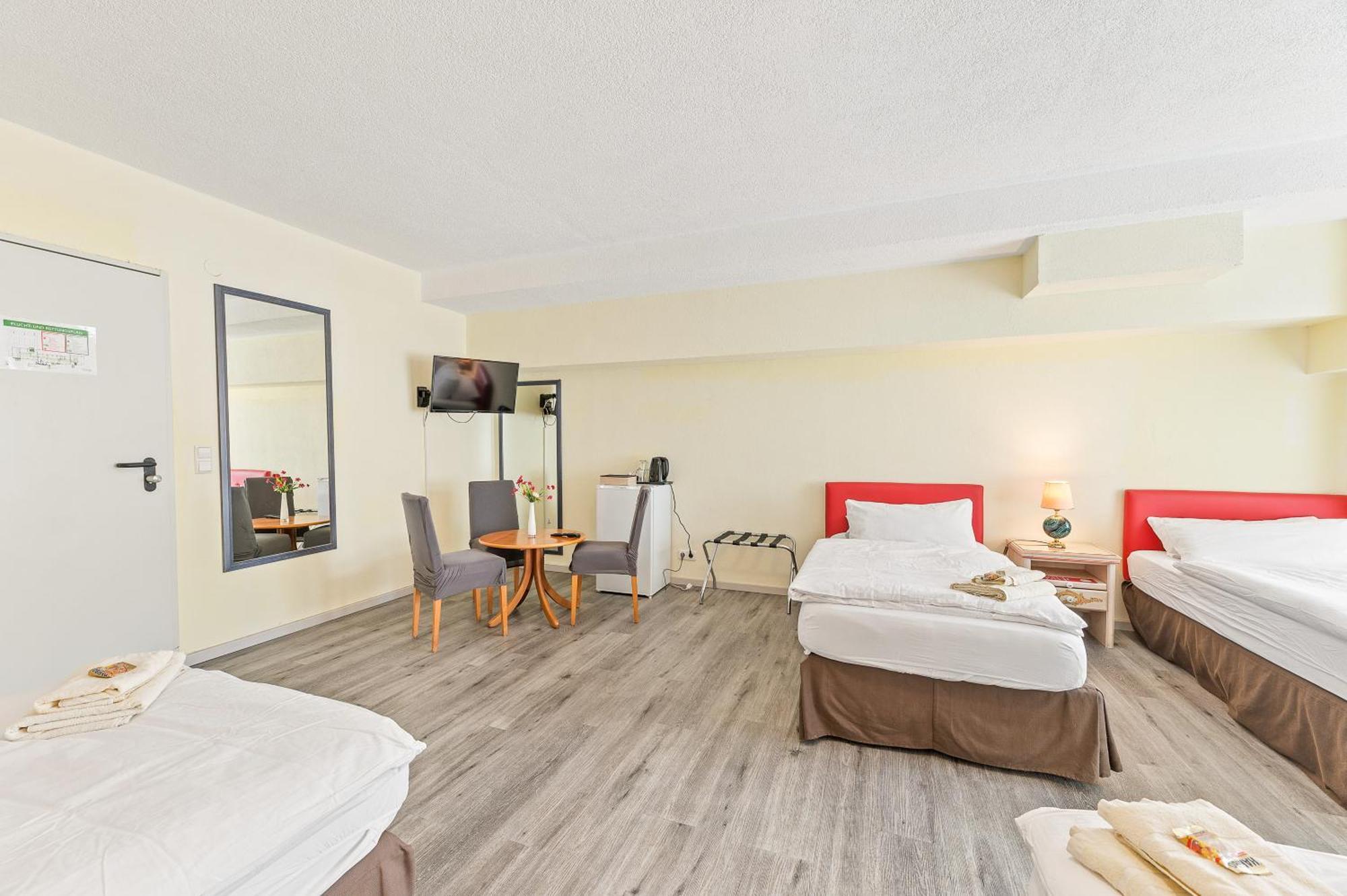Businesshotel Lemon Suites Self Check-In Messe Airport Mit Kueche - Monteure Willkommen Neuhausen auf den Fildern Pokoj fotografie